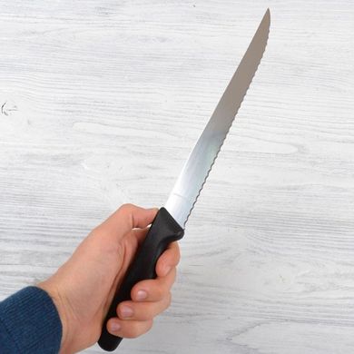 Кухонный нож Victorinox Standard Carving 5.1833.20B